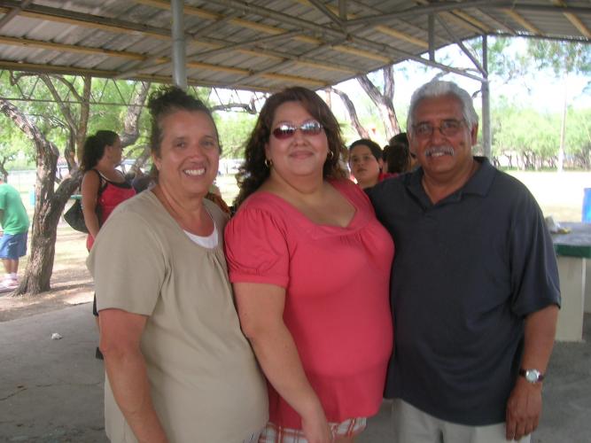 Tia Juanita, Esmer & Tio Peewee